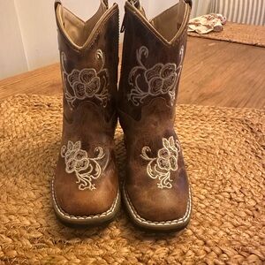 Shyanne Brown Kids Embroidered Western Boots
